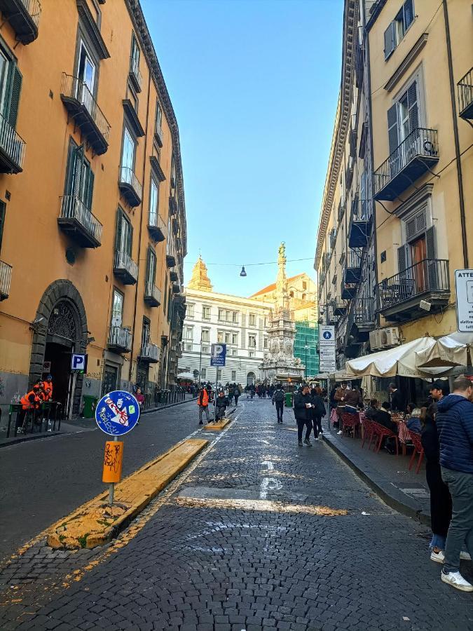 Famme Sta Cuiete Appartamento Napoli Centro Exterior foto